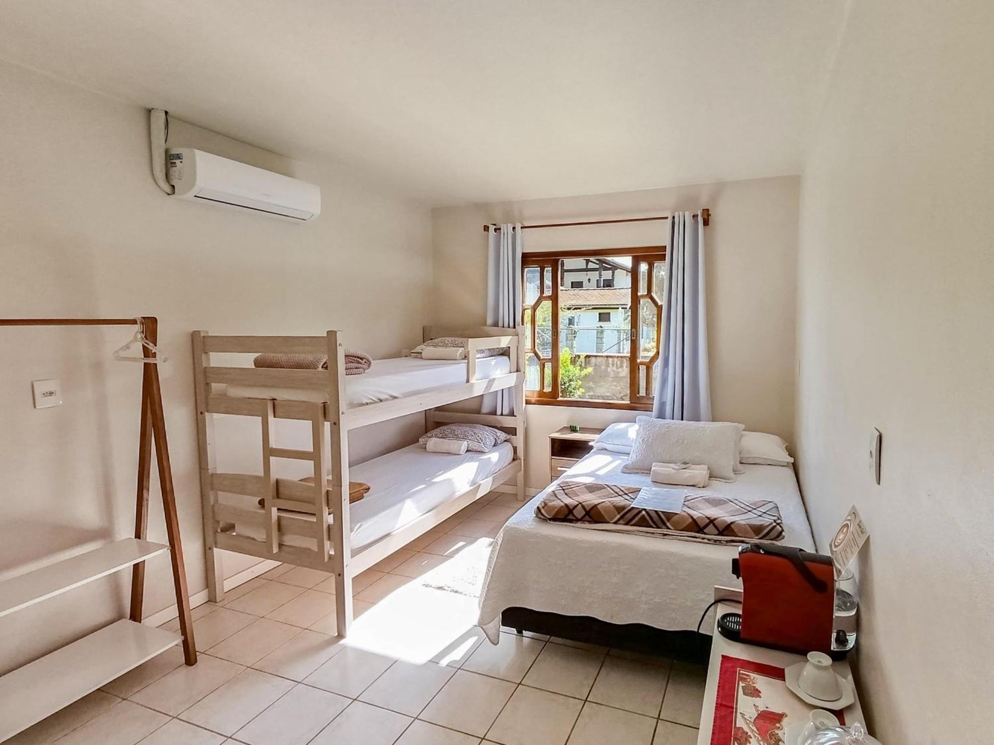 Quarto Aconchego 345 Ao Lado Alles Park Pomerode Eksteriør billede